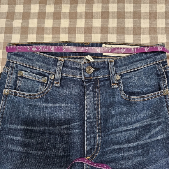 Rag & Bone Nina High-Rise Cigarette Jeans - Picture 13 of 16